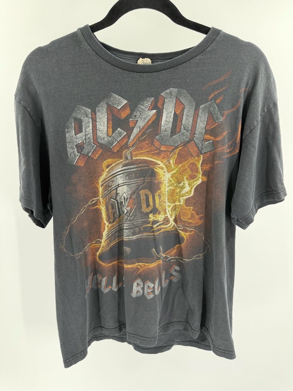 AC/DC “Hells Bells” Black Shirt Pre-Shrunk Cotton Size Large Womens